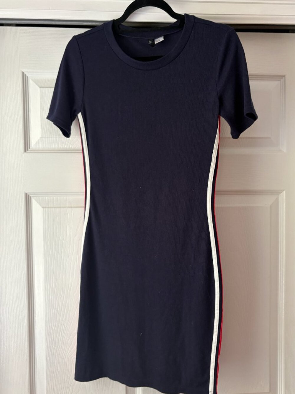 H&M Sporty Dress